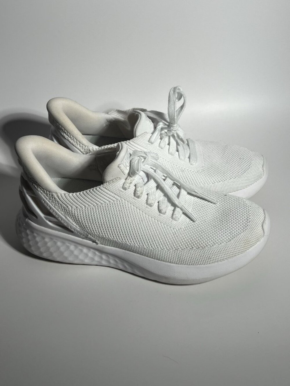 Kizik Women’s White Mesh Hands-Free Walking Sneakers Size 7